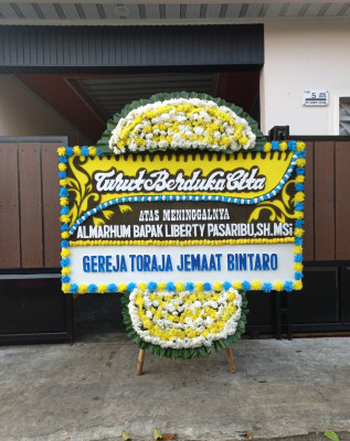 Papan Bunga Duka di Setiawargi